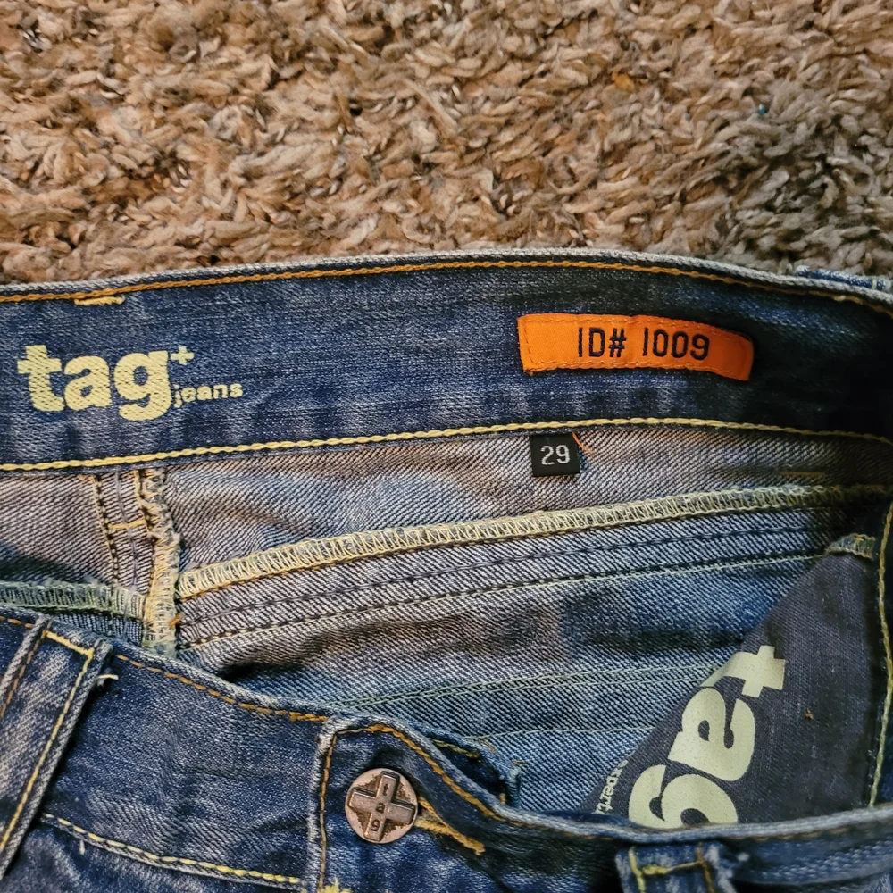 Tag+ Women's Blue Jeans - Picture 5 of 9